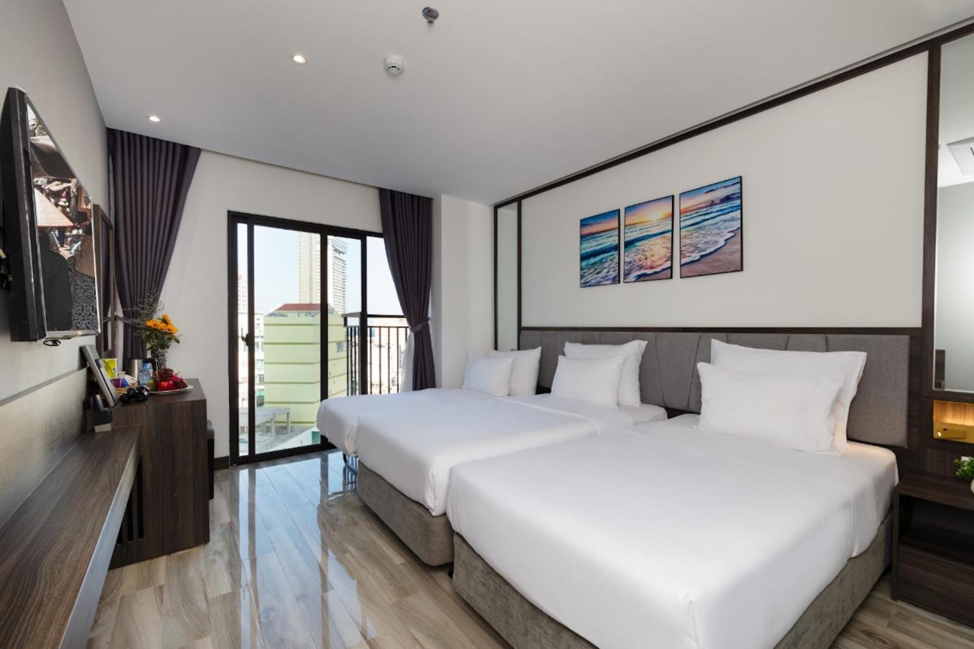Ivy Hotel Nha Trang Esterno foto